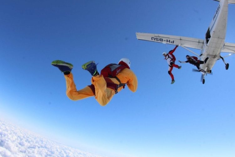 AFF cursus skydiven Texel - leren skydiven