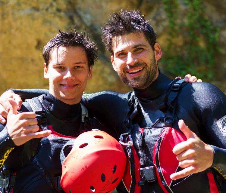Basic canyoning Cetina rivier - Zadvarje bij Omiš Kroatië