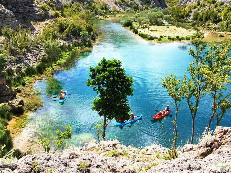Kajaktocht Zrmanja Rivier Kaštel Žegarski Kroatië