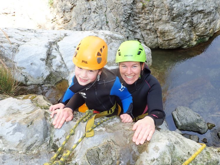 Family Fun - Basic Canyoning - Tremosine Garda Meer - Italië