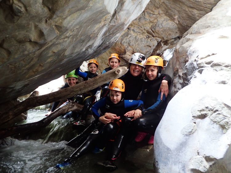 Family Fun - Basic Canyoning - Tremosine Garda Meer - Italië