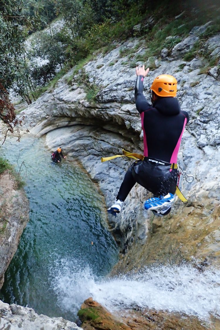 Vione - Advanced Canyoning - Tremosine Garda Meer - Italië