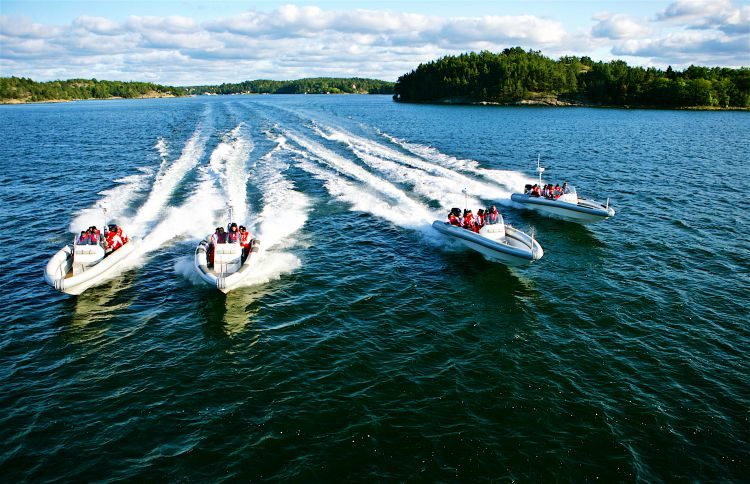 1 uur RIB speedboottocht Stockholm Archipel Zweden