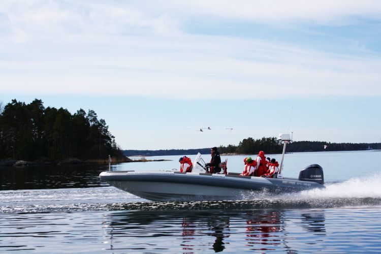 1 uur RIB speedboottocht Stockholm Archipel Zweden
