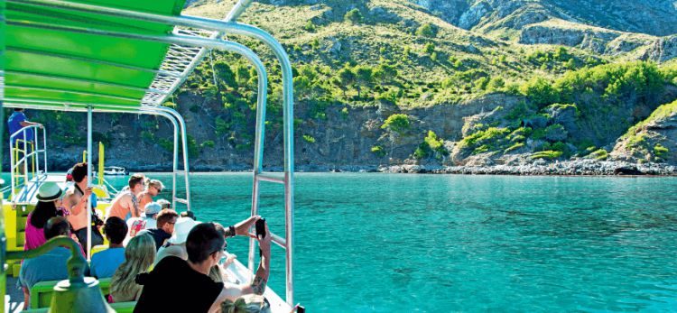 Boottocht langs de kust, baaien en grotten in Mallorca