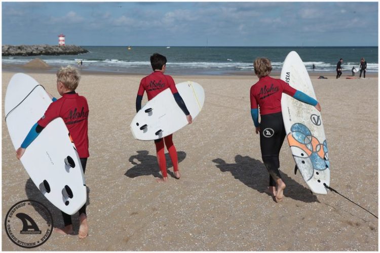 Beginner surfles Scheveningen
