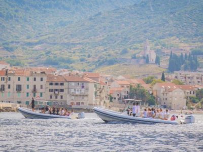 5 eilanden speedboottocht en Blue Cave Split Kroatië
