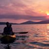Zeekajakken bij zonsondergang in Split Kroatië