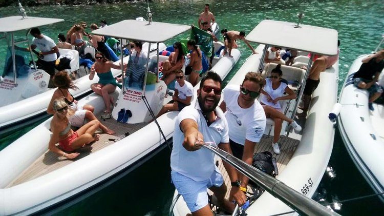 5 eilanden speedboottocht en Blue Cave Split Kroatië