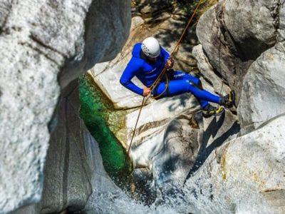 Canyoning Boggera nabij Cresciano Ticino Zwitserland