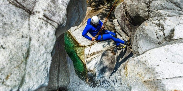 Canyoning Boggera nabij Cresciano Ticino Zwitserland