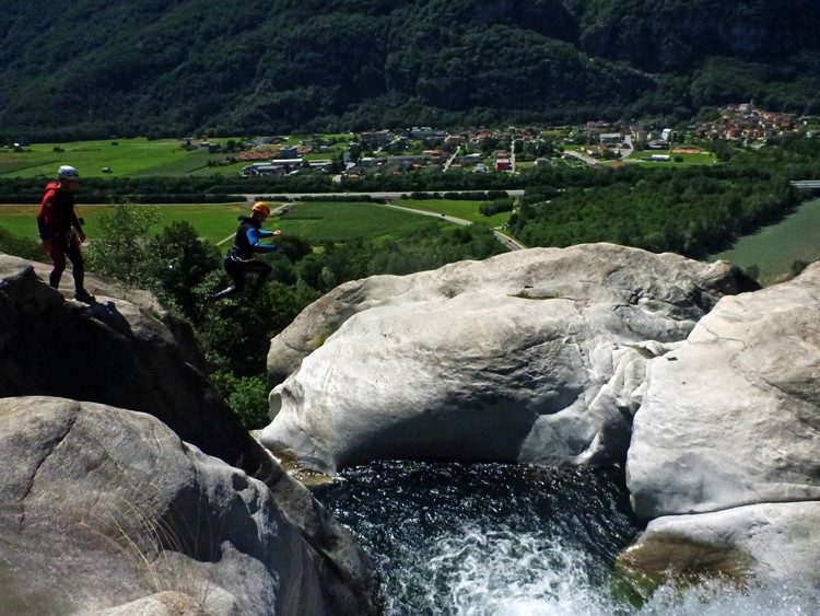 Canyoning nabij Comomeer Italië