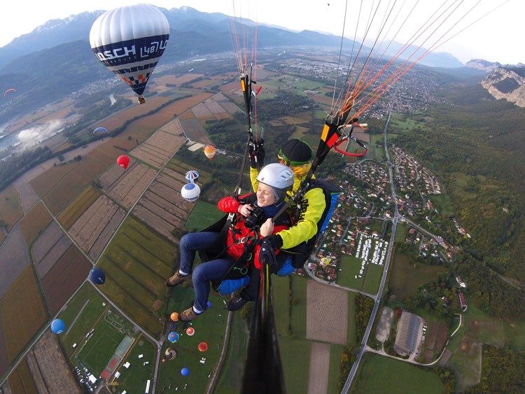 Paragliden Tandemvlucht Engelberg nabij Sarnen Zwitserland