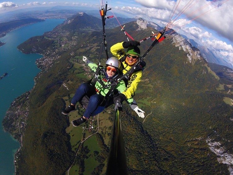 Paragliden Tandemvlucht Engelberg nabij Sarnen Zwitserland