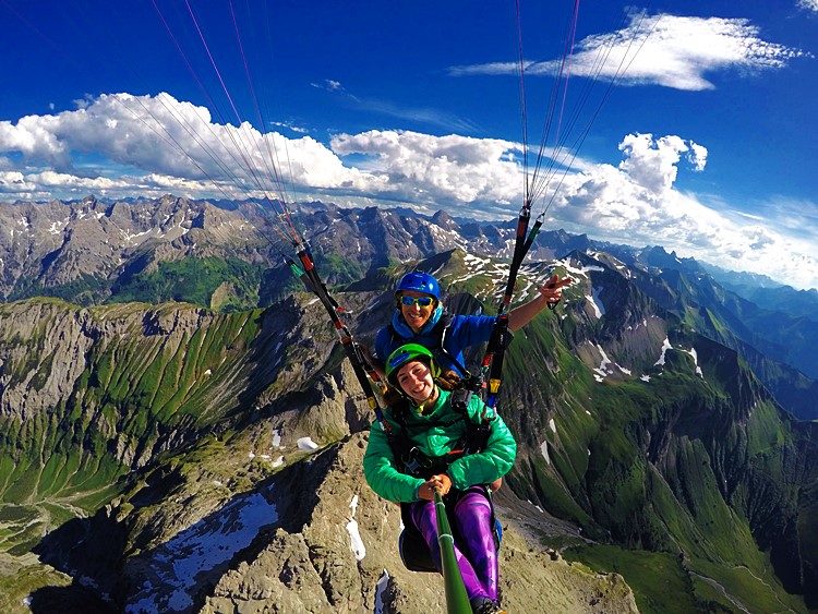 Paragliden op één van de beste plekken in de Noordelijke Alpen? De berg Nebelhorn in de gemeente Oberstdorf is dé plek! Het hele jaar door is het hier mogelijk om te paragliden