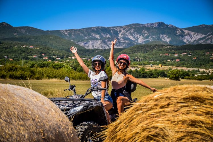 Quad rijden vanuit Split Kroatië - incl. picknick
