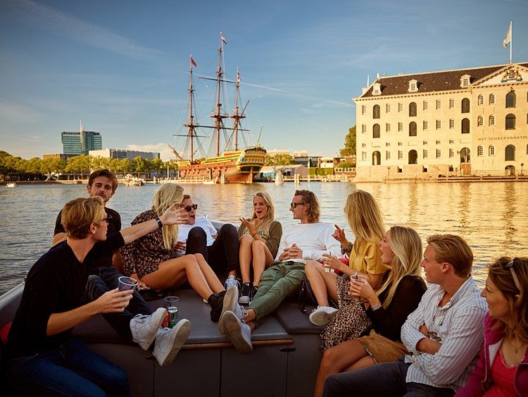 Luxueuze rondvaart door de Amsterdamse grachten