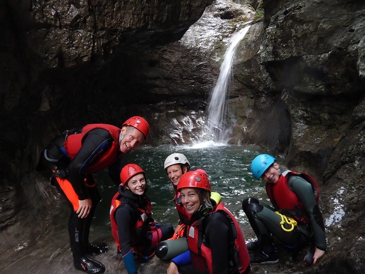 Canyoning in de Rio Nero kloof nabij het Gardameer