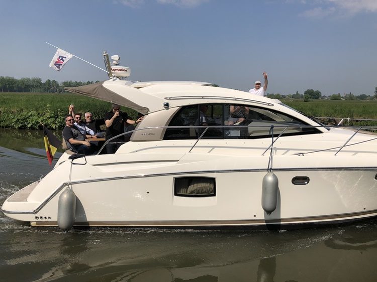 Luxueze speciaalbier boottocht door de omgeving van Gent