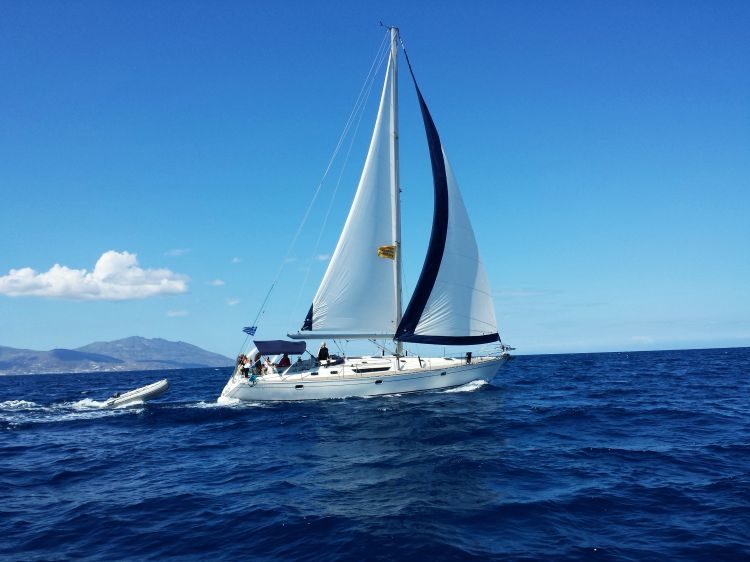 Zeilcruise naar het eiland Rhenia en Delos Mykonos Griekenland