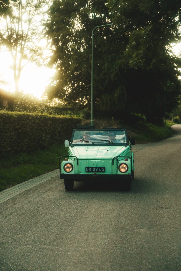 Oldtimer toertocht door het heuvelland in Zuid Limburg vanuit Valkenburg