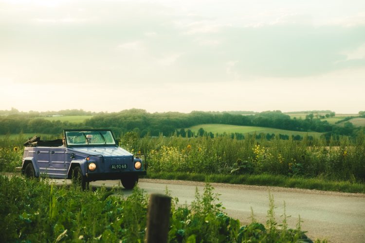 Oldtimer toertocht door het heuvelland in Zuid Limburg vanuit Valkenburg